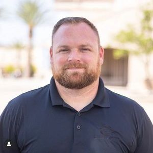 Meet your Posher, Casey